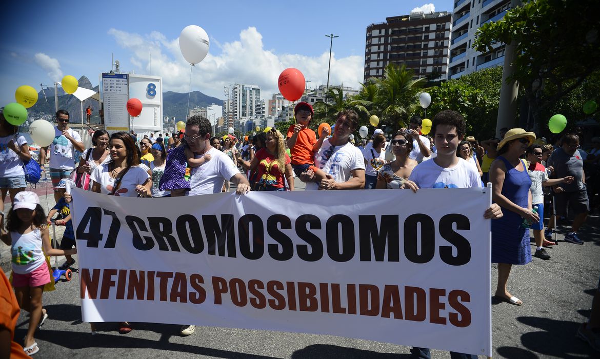  Pessoas com Down comemoram os avanços na inclusão