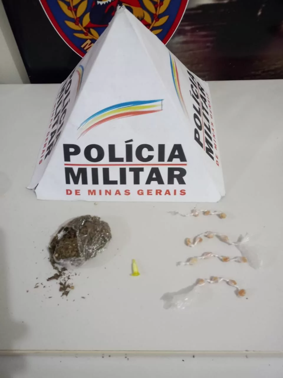 PM apreende drogas na zona sul