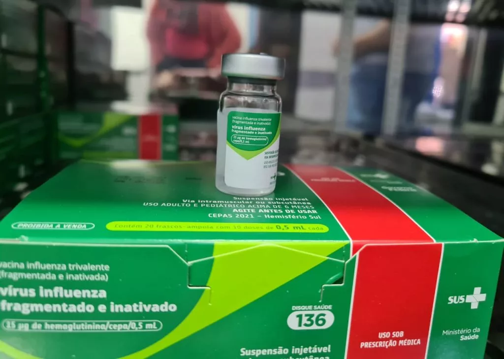 Vacina contra gripe segue disponível em Poços