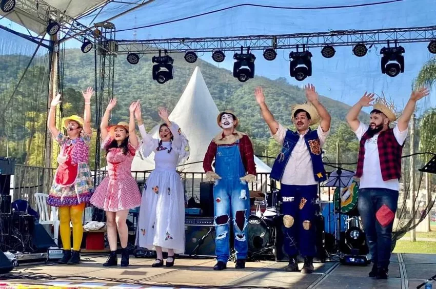 Artistas já podem se inscrever para as atrações do “Arraiá de Poços”