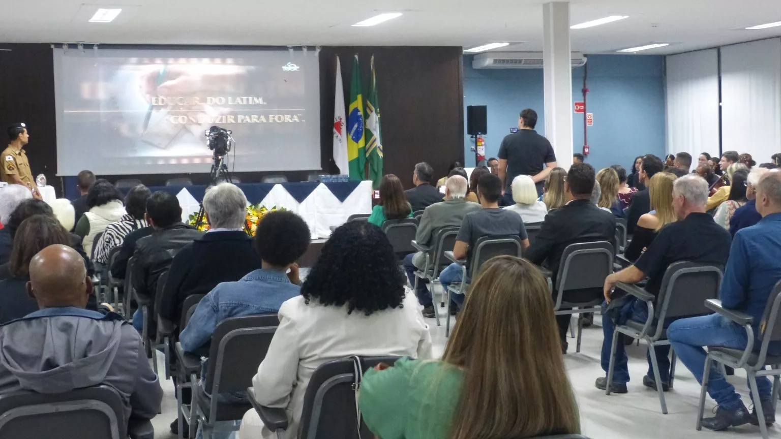 Pioneira na Educação Superior de Poços, Autarquia Municipal de Ensino celebra 50 anos   