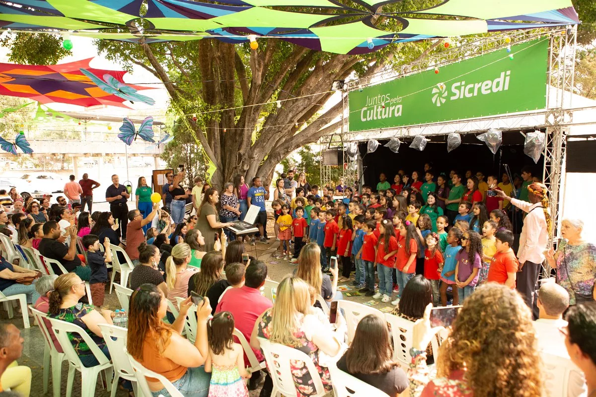 Flipoços tem programação especial para crianças e jovens