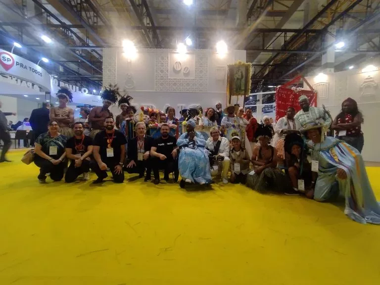 Congadas e caiapós de Poços participam do maior evento de turismo da América Latina