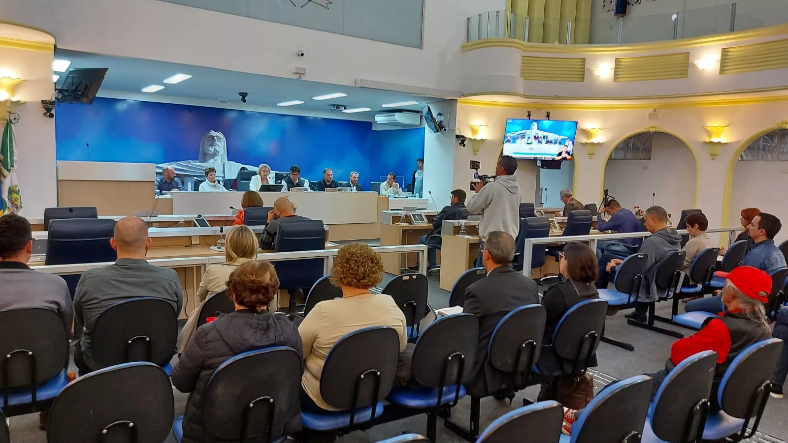 Audiência pública vai debater a lei orçamentária de Poços para 2024