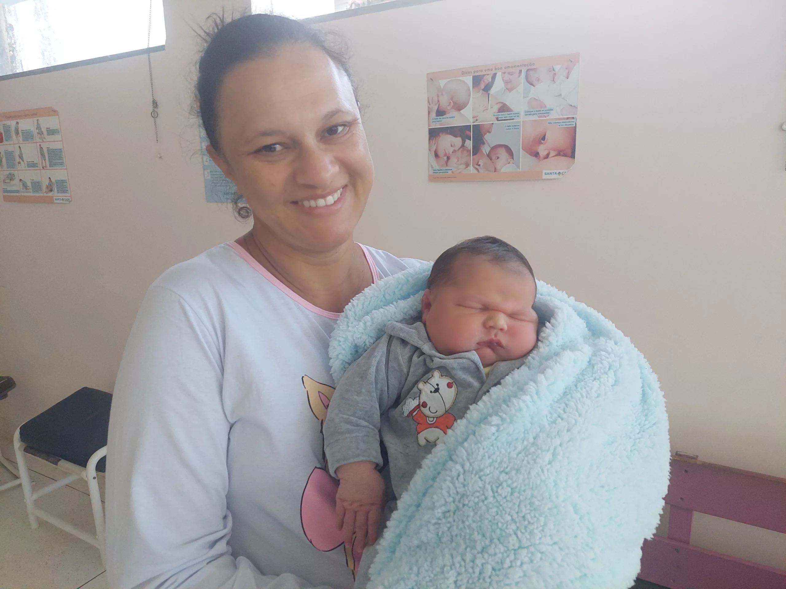 Bebê poços-caldense nasce com 5,5 kg na Santa Casa 