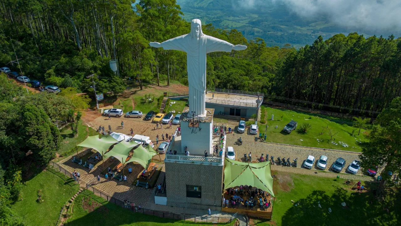 Cristo redentor de Poços completa 65 anos neste sábado