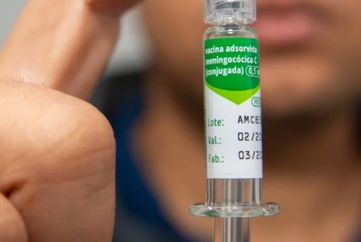 Poços recebe 4 mil doses de vacina contra meningite