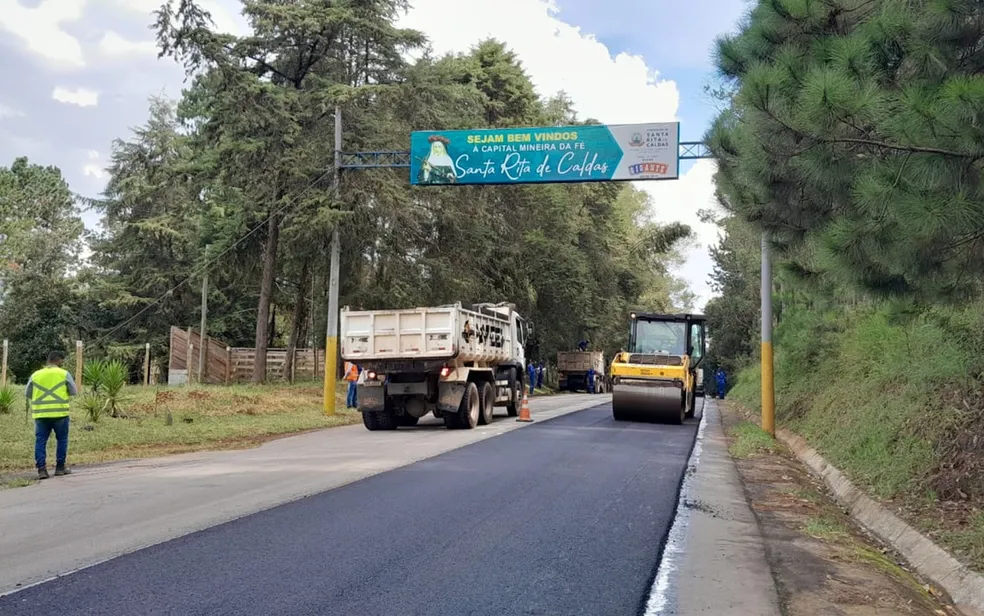 Rodovia de Santa Rita de Caldas tem operação “pare e siga”