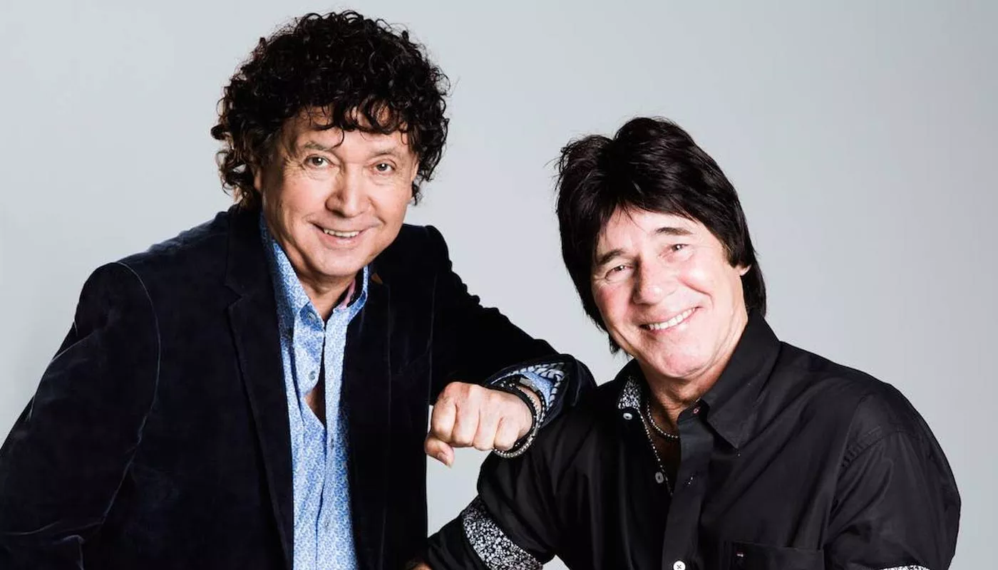 Dupla Teodoro e Sampaio estará no Arraiá de Poços