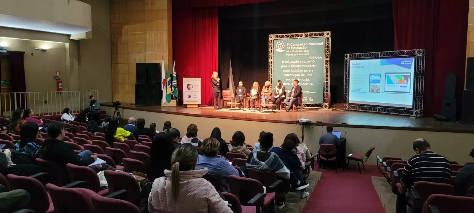 Instituto Alcoa apresenta cases de sucesso no Congresso Nacional de Educação de Poços de Caldas