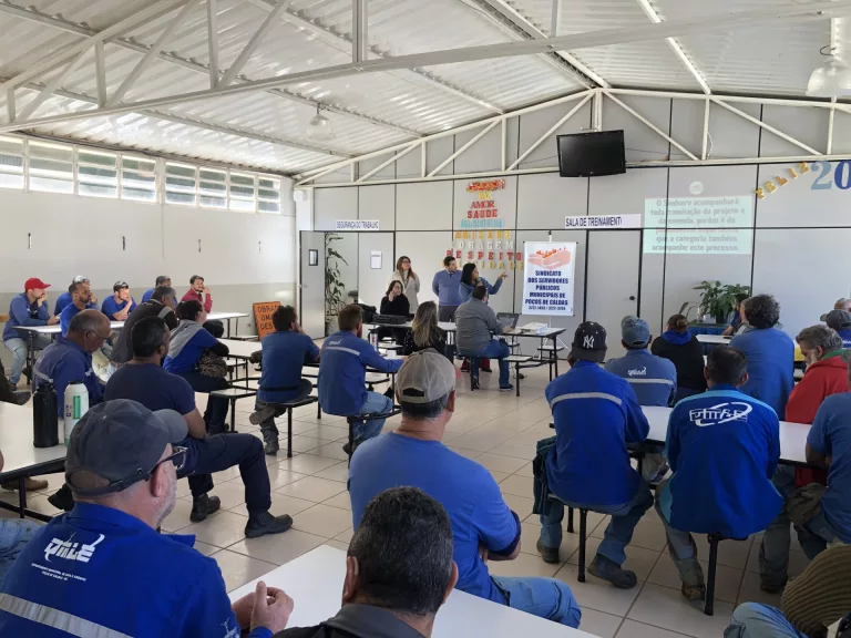 Sindserv alerta servidores do DMAE sobre perdas com regime estatutário