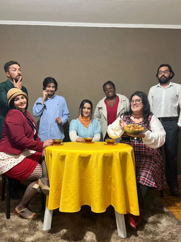 Cia De Parolis encena “Bolinhos da mamãe” no Festival de Inverno