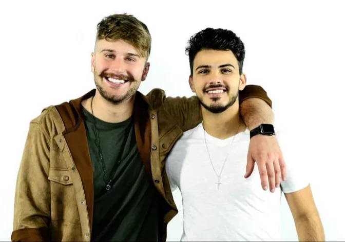 Denis e Matheus se apresentam no Festival de Inverno neste domingo