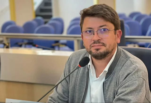 Vereador pede a implantação do programa Farmácia Viva em Poços