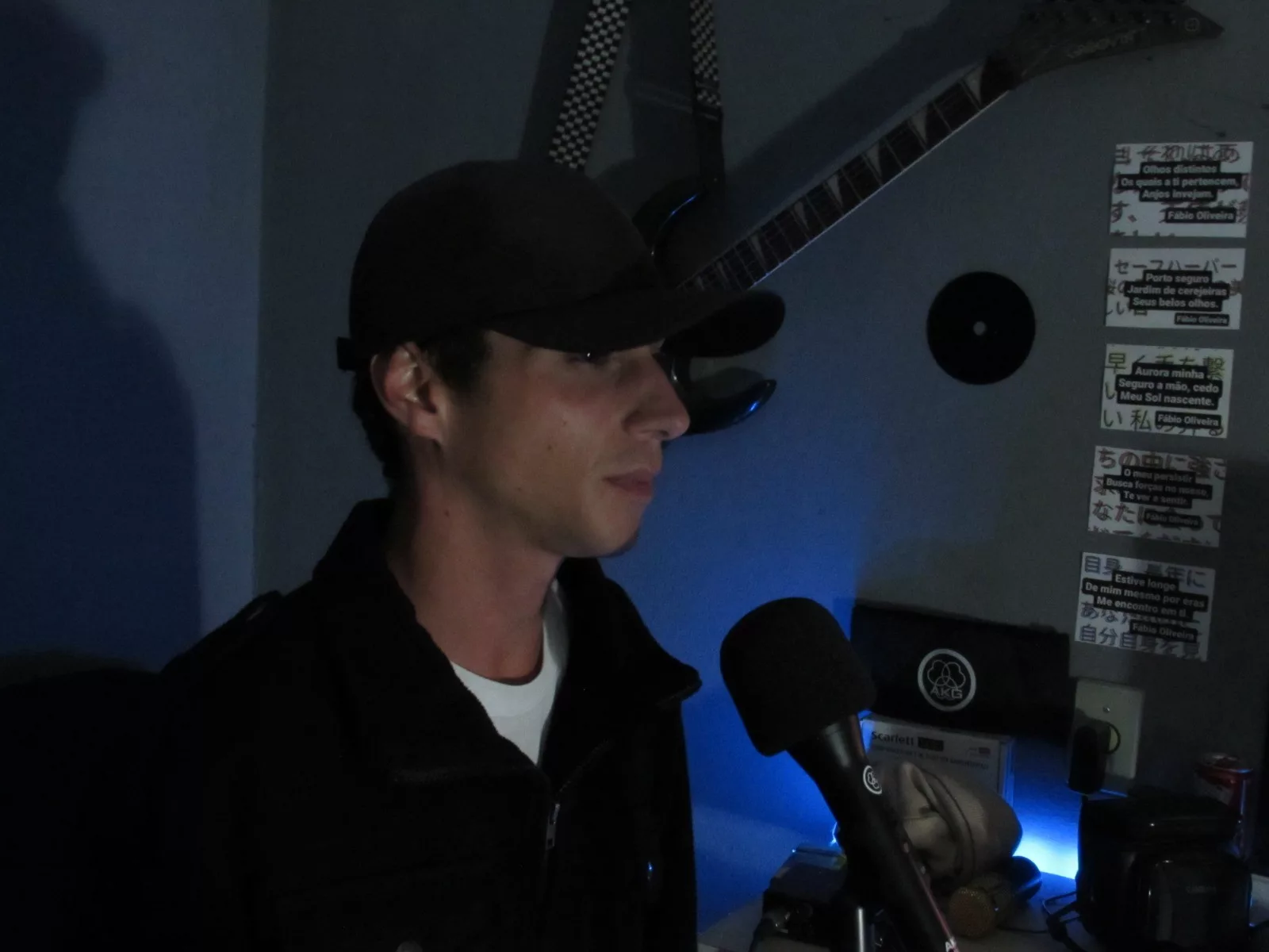 “Kosmonautta” é novo projeto do artista Fábio Oliveira