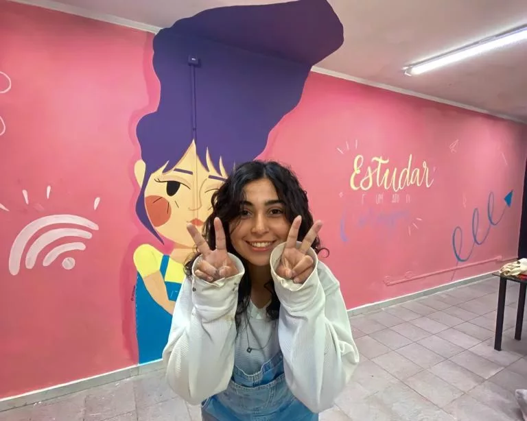 Biblioteca Centenário recebe arte de Lo Firmino