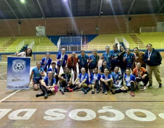 Torneio Damas da Bola reúne 14 equipes de futsal feminino da região