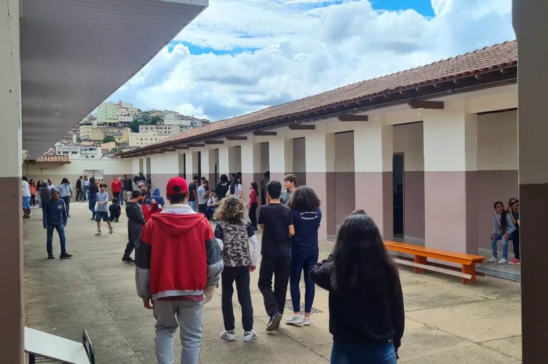 Aulas do segundo semestre têm início na Rede Municipal de Ensino