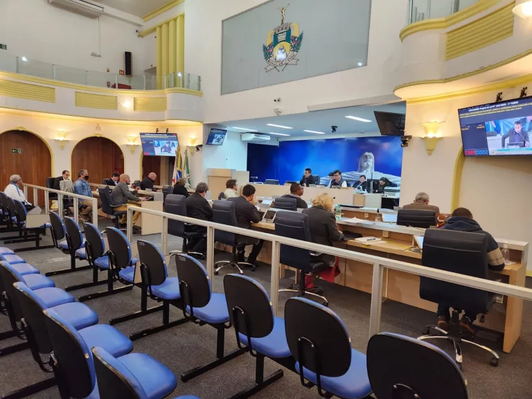 CASO FLORAMAR | Parecer jurídico recomenda que Câmara aguarde posicionamento do Tribunal de Contas