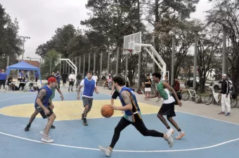 Equipes de Basquete 3×3 disputam etapa neste domingo
