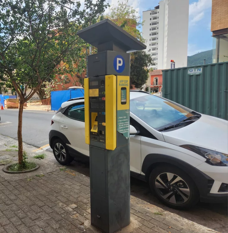 Prefeitura aguarda posição da Câmara sobre suspensão de contrato da zona azul