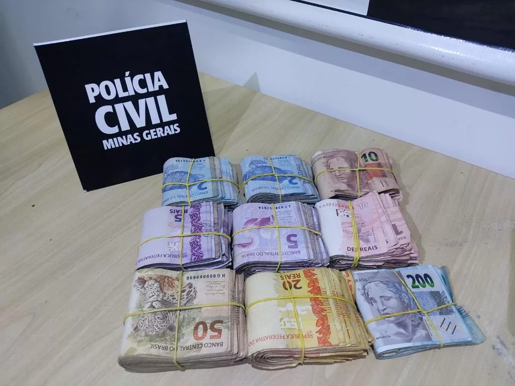 Traficante é preso e alega que tabletes de droga foram furtados