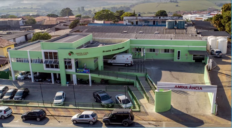 Vereadores pedem informações sobre contrato com Santa Casa de Salto de Pirapora