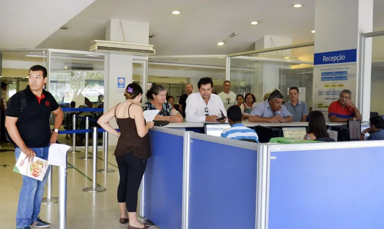 Agências do INSS fecham quinta e sexta-feira 