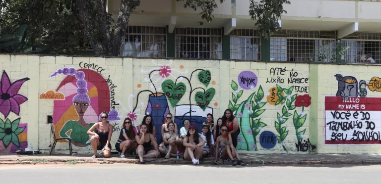 Coletivo reúne artistas de seis cidades e recupera espaços de escola em Campestre