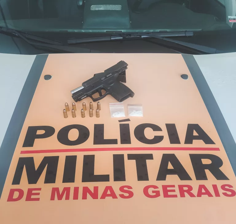 Motorista é flagrado com arma 9mm na MGC-267