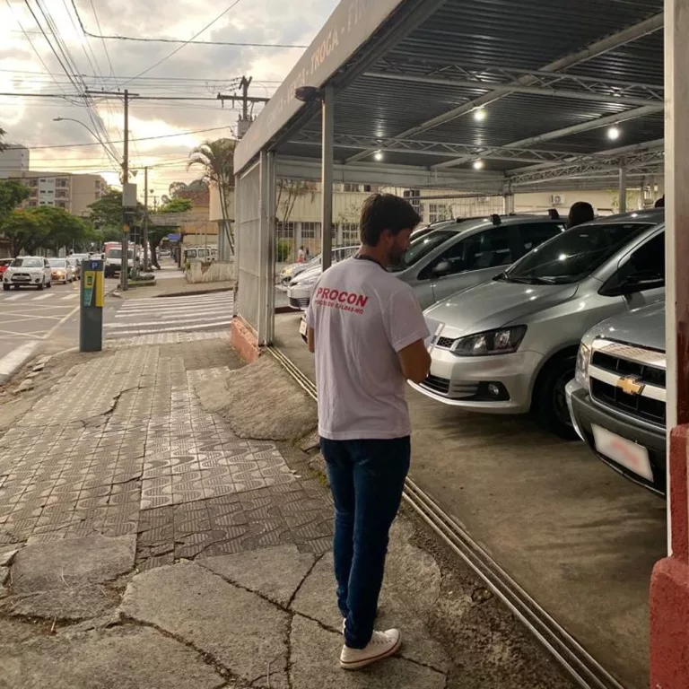 Black Friday e fim de ano: Procon inicia fiscalização no comércio de Poços