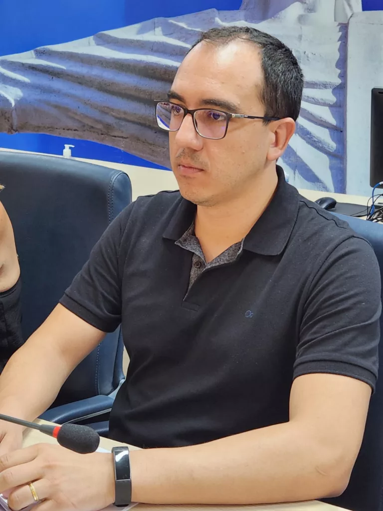 Vereador cobra lançamento do edital de concurso da prefeitura