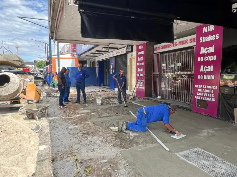 Projeto de revitalização das calçadas centrais está na quinta fase de obras