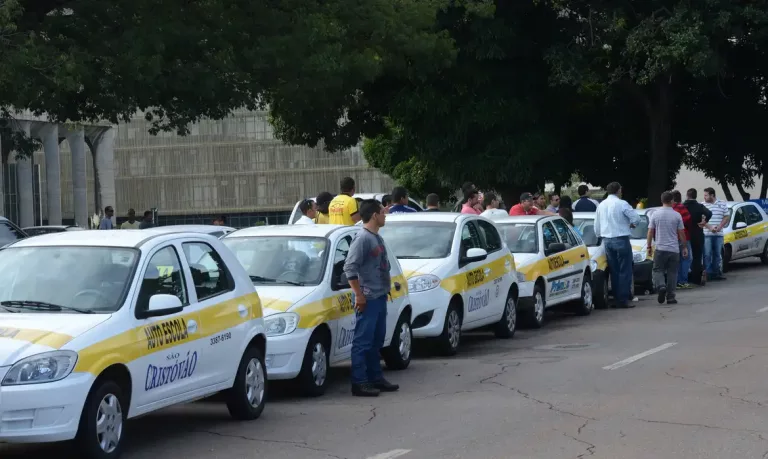 CNH: candidatos ganham mais tempo para concluírem processo de formação
