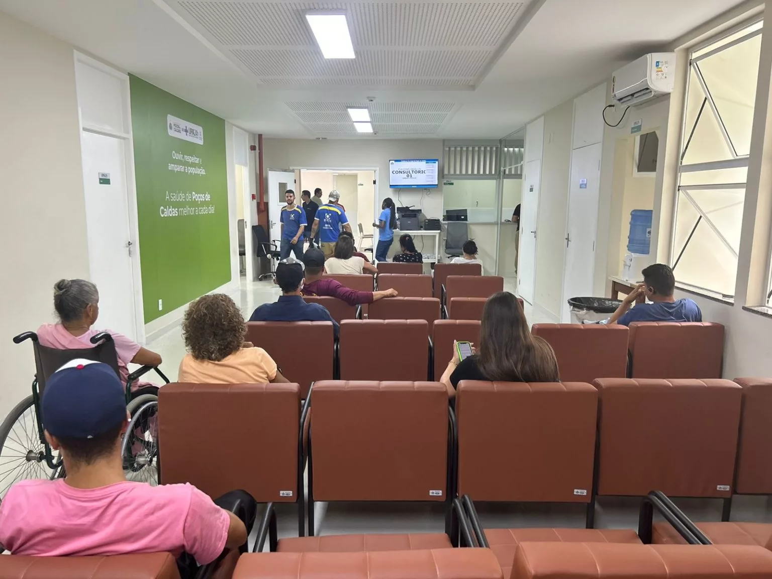 UPA tem móveis trocados em vários ambientes