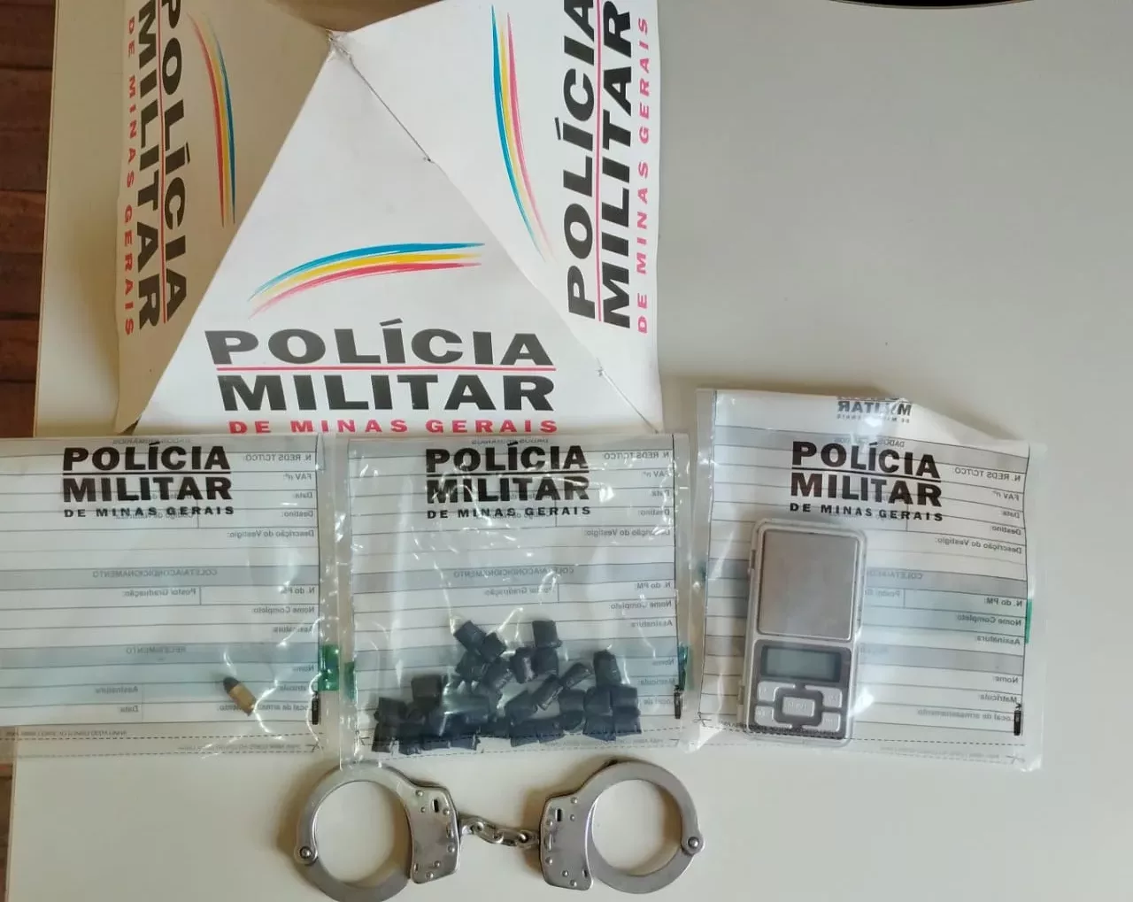 Suspeito de homicídio em Campestre é preso traficando em Poços