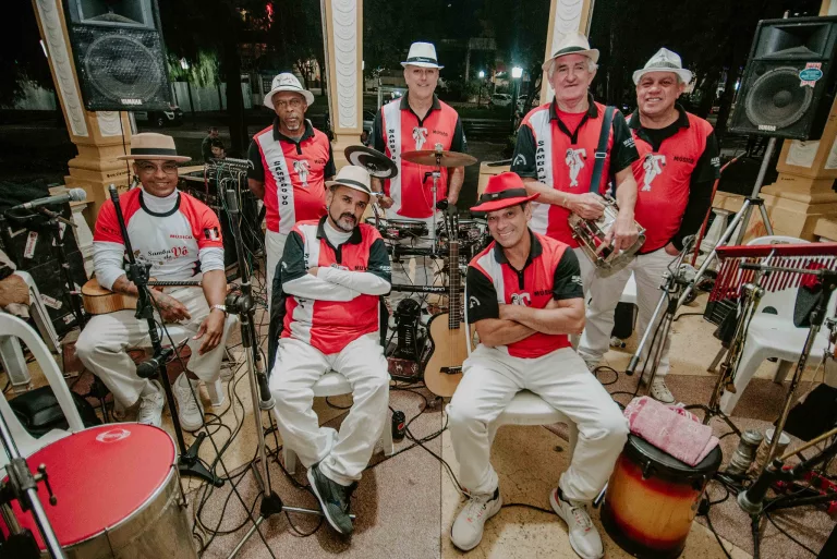 Samba na Cascatinha e Saci-Pô na avenida; veja a programação deste domingo