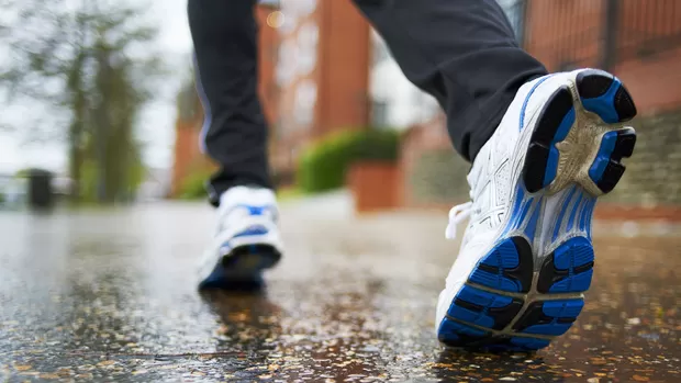 Projeto arrecada tênis para atletas de baixa renda