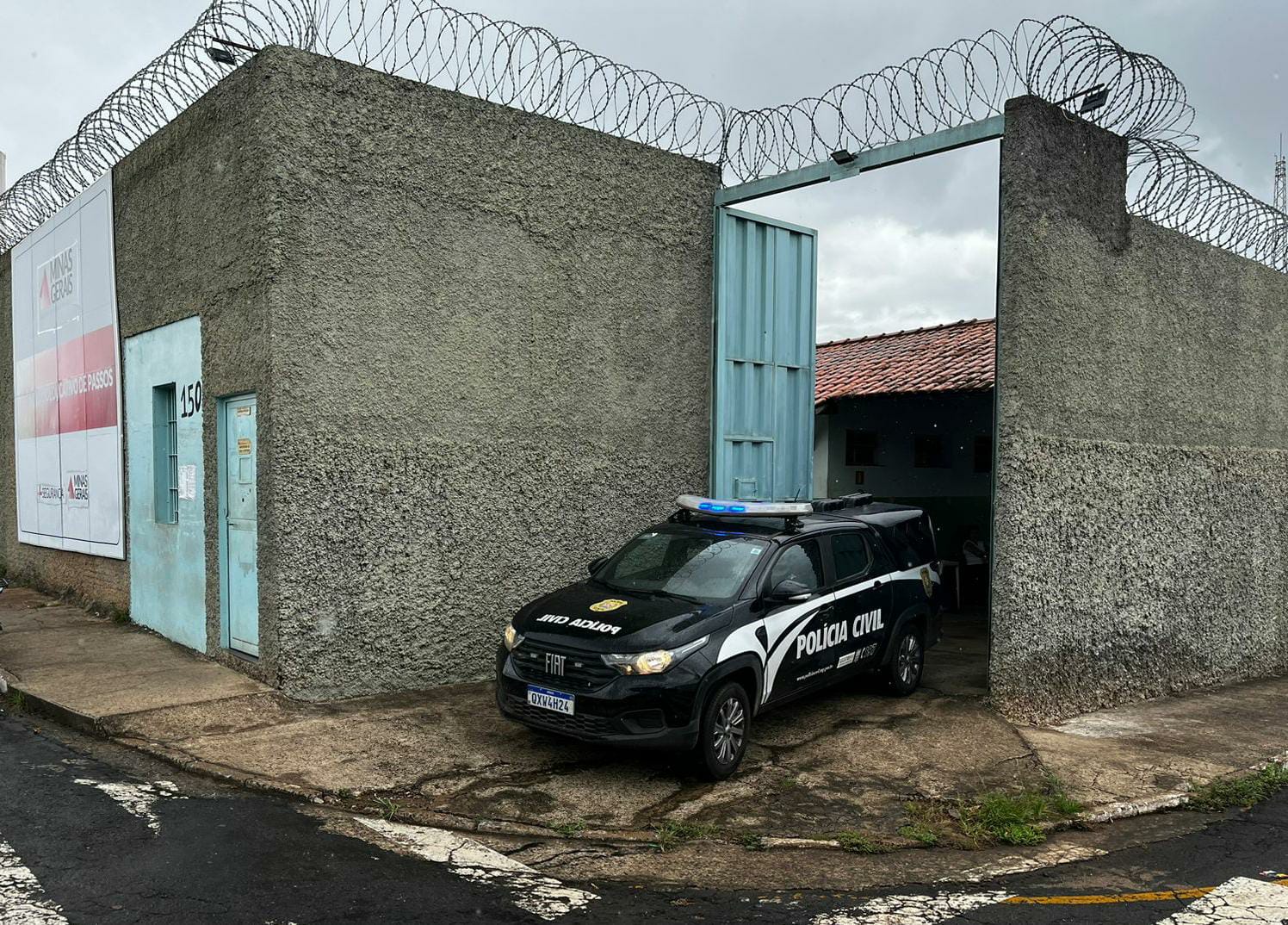 POÇO FUNDO | Menor é internado após flagrante de tráfico