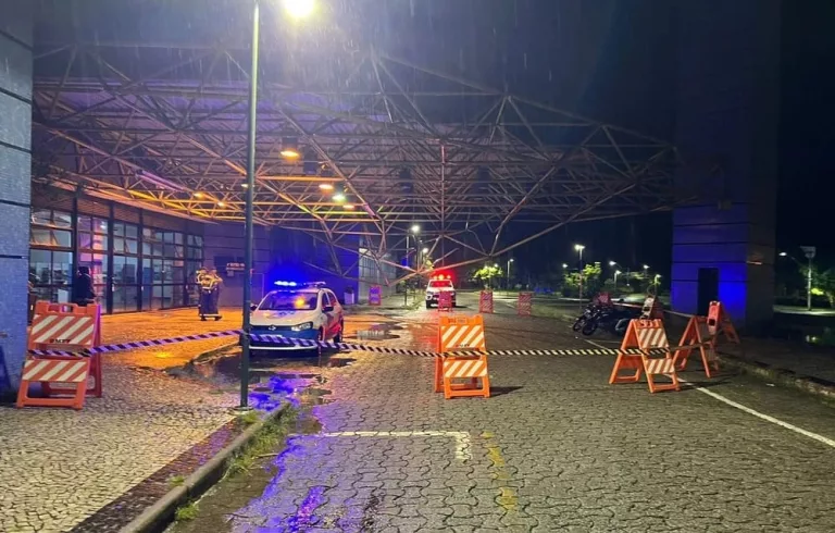 Rodoviária é parcialmente interditada após acidente