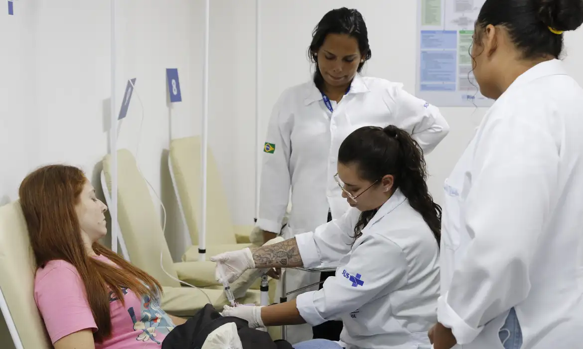 Dengue: DF,  6 estados e 154 municípios decretaram emergência