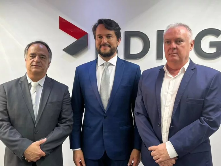 Terminal Multimodal e Porto Seco de Poços são discutidos em Belo Horizonte