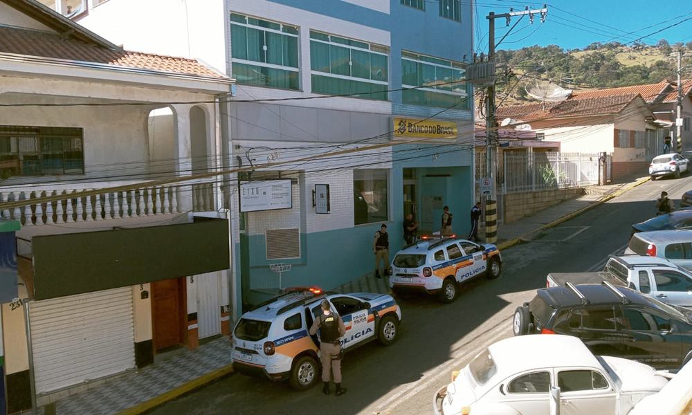 Polícia prende em Poços suspeito de roubo a banco em Ipuiúna