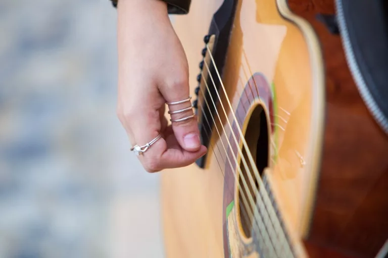 Relatório mostra a participação feminina na indústria musical