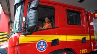 Cotidiano de mulheres que dirigem viaturas de grande porte do CBMMG é marcado por adrenalina