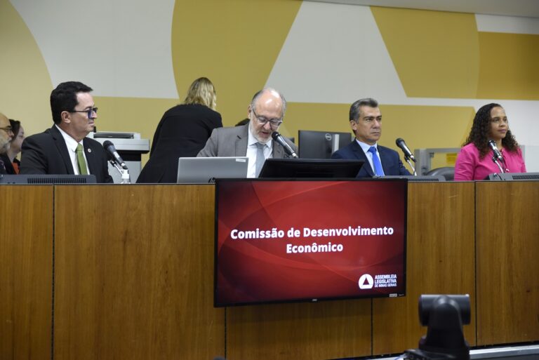 Data de cobrança do IPVA em Minas pode ser adiada para fevereiro