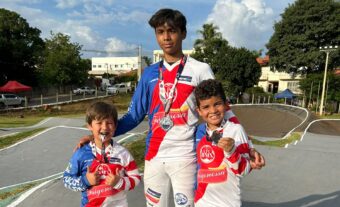 Ciclistas de Poços são destaque no Campeonato Paulista de BMX