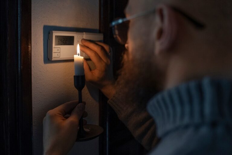 Confira datas e locais de desligamentos de energia elétrica em Poços