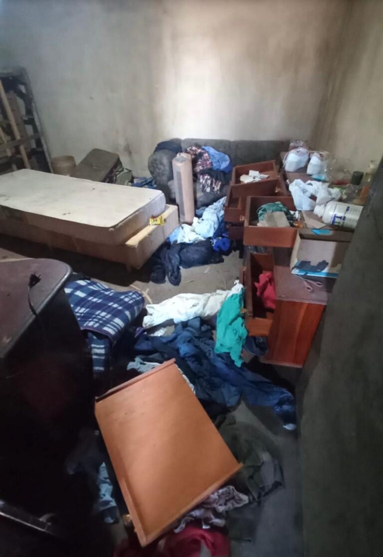 Agricultores são amarradas durante assalto em Andradas
