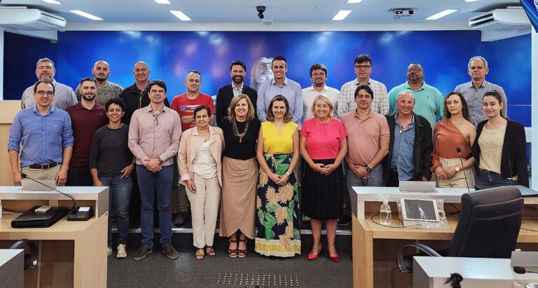 Alcoa faz apresentação na Câmara Municipal de Poços